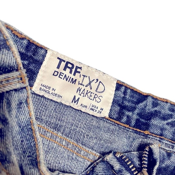 Distressed Denim Skirt with Frayed Hem - Picture 2 of 4